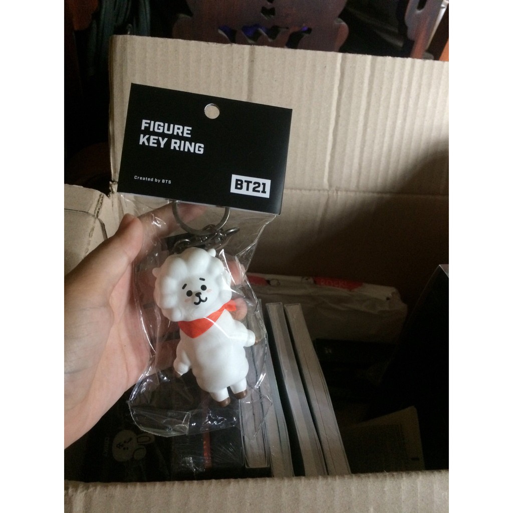 Figure keyring BT21 RJ có sẵn