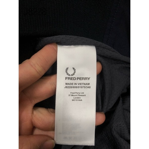 Áo Khoác gió Fredperry J8228