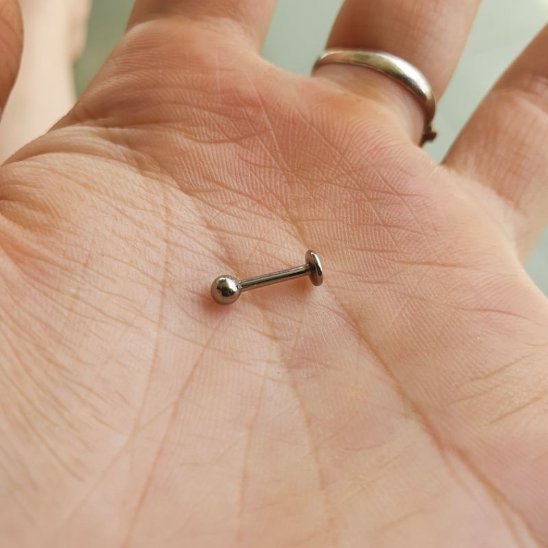 Khuyên tai Titanium G23 Basic Ball