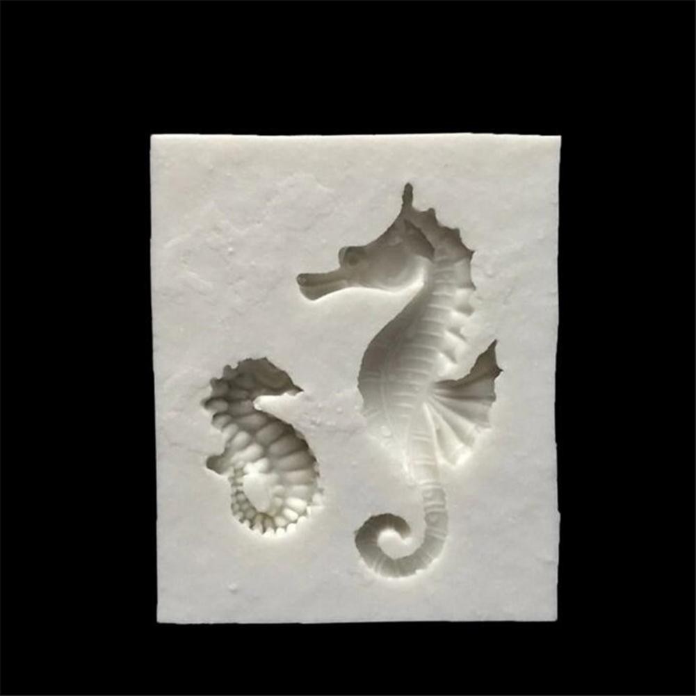 Khuôn silicon làm kẹo đường hình cá ngựa