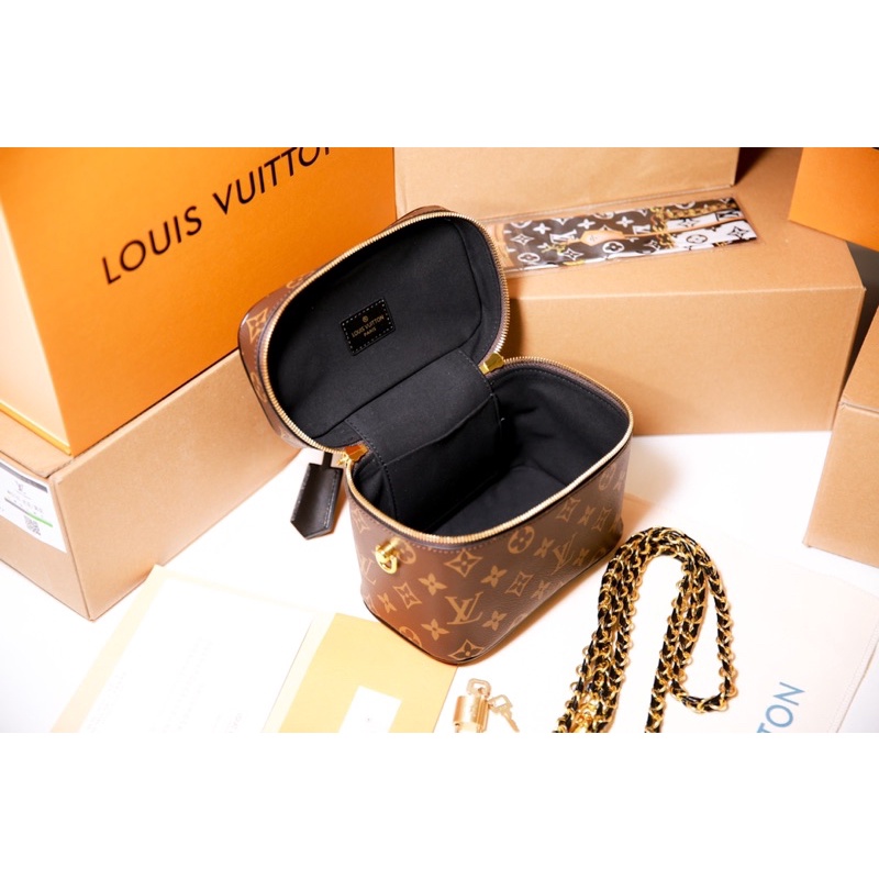 Túi cốp LV vanity bản super da thật fullbox nguyên seal