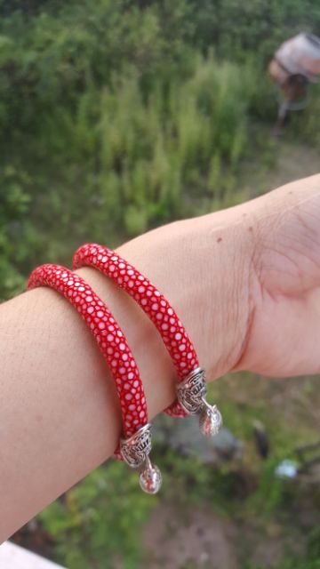 Vòng tay cá đuối