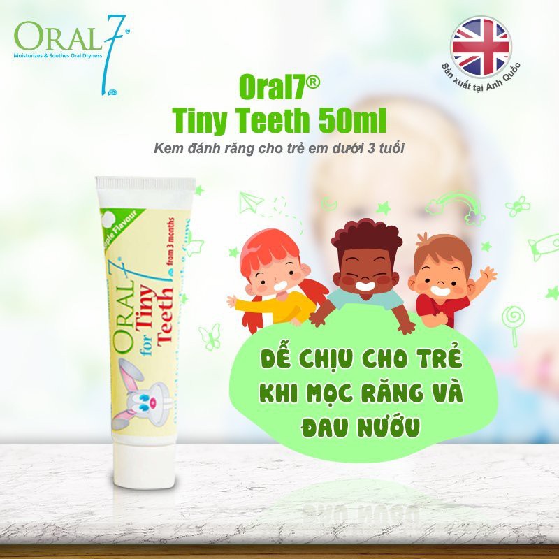 Kem đánh răng cao cấp dành cho bé dưới 3 tuổi Oral7 Tiny Teeth hương táo mật ong an toàn cho bé