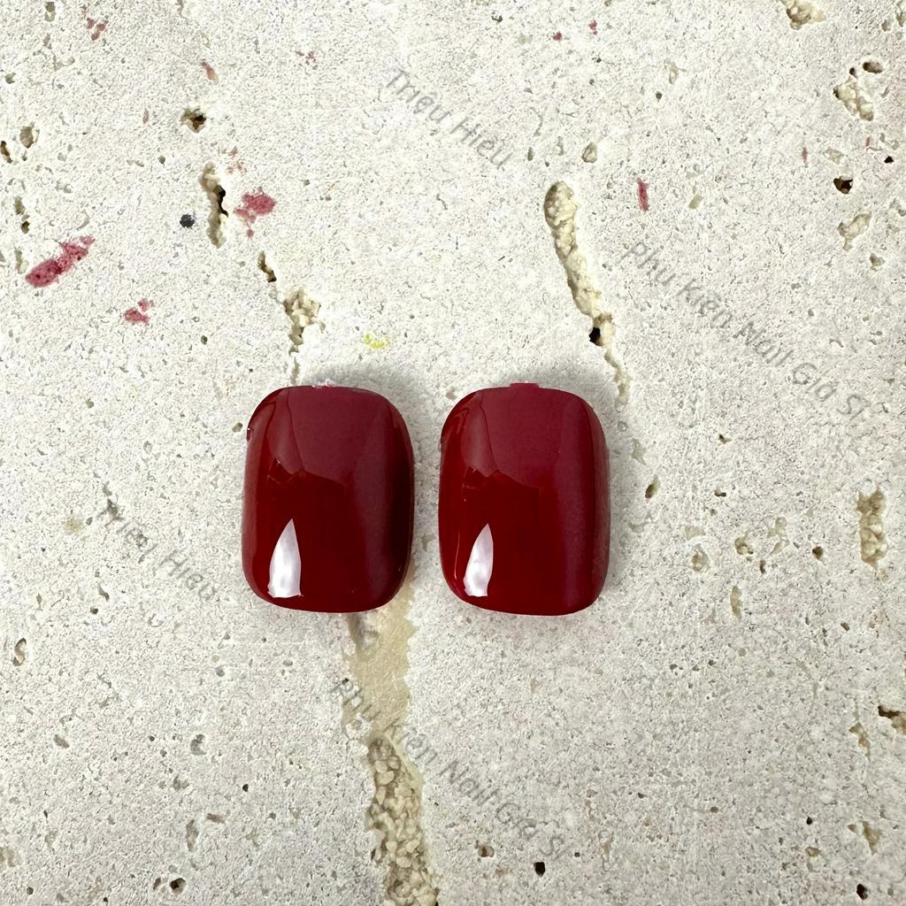 Sơn gel màu đỏ đô CR cao cấp