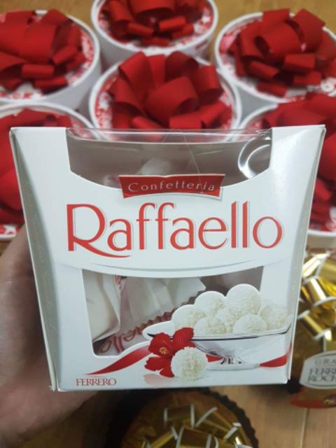 KẸO DỪA RAFFAELLO NGA