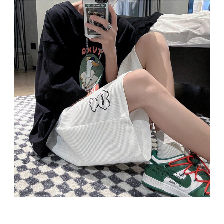 Quần đùi nam nữ vải tổ ong cao cấp - Quần short Unisex thêu hình gấu trúc cực đáng yêu.