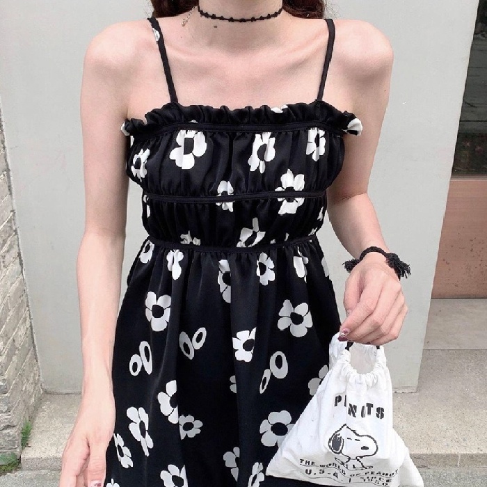 sexy đầm đen váy cổ yếm váy tay bồng váy hoa nhí vintage đầm hở lưng đầm trễ vai váy ngắn đầm bigsize nữ váy nữ xinh váy đi chơi đầm đi tiệc đầm nữ