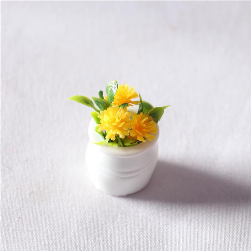 Chậu hoa giả mini xinh xắn nhiều màu sắc dùng trang trí nhà búp bê