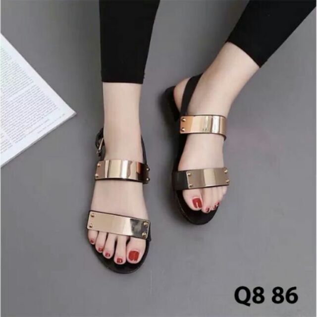 Giày sandal
