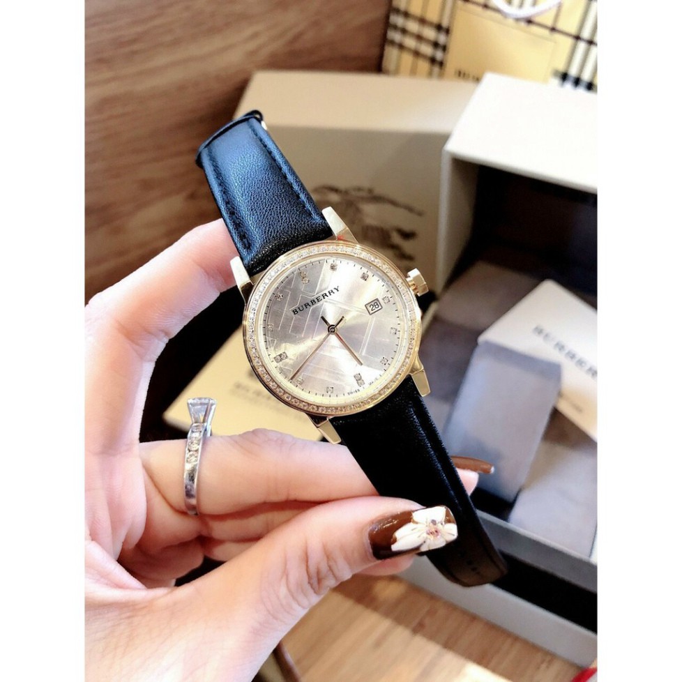 Đồng hồ nữ Burberry viền đính đá, thẻ bảo hành 12 tháng - Dongho.burberry