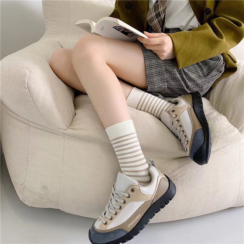 TL128 Tất vớ nữ cổ cao hình sọc Gấu tông nâu đen
