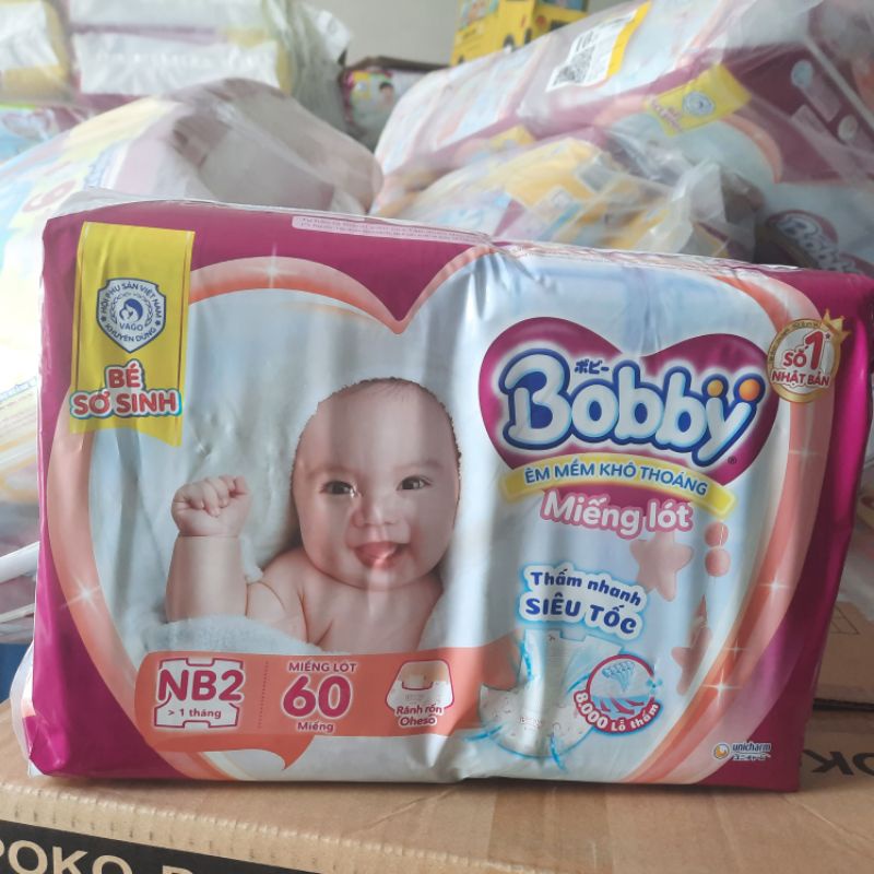 Miếng lót sơ sinh bobby newborn 2-60 miếng mới tặng 6 miếng tả quần size m,miếng lót bobby sơ sinh cho bé dưới 1 tháng