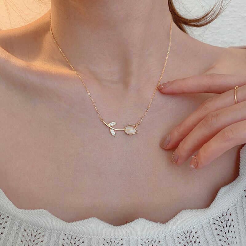 Vòng Cổ Nữ Tạo Hình Mặt Hoa TuyLip Thời Trang L14