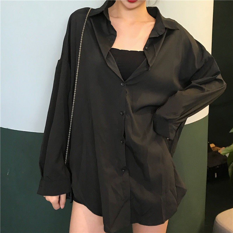 Sơ mi nữ dài tay TRƠN Basic Unisex Dáng Rộng Trắng và Đen Kiểu áo sơ mi nữ tay dài form rộng suông ASM05