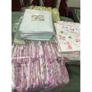 Set 2 chiếc khăn tắm hình 4 lớp