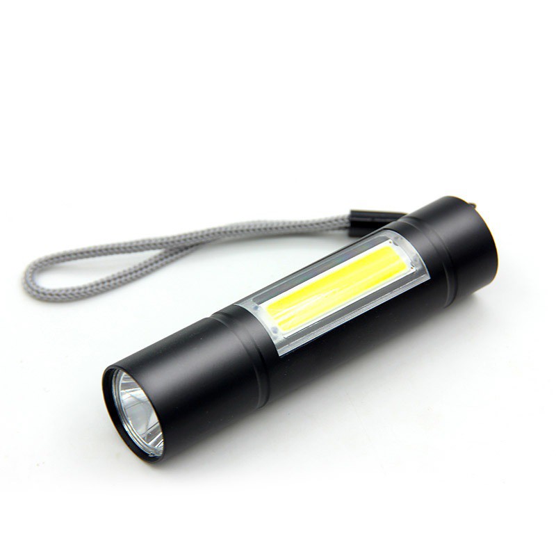 Đèn pin bóng LED có thể zoom điều chỉnh luồn sáng