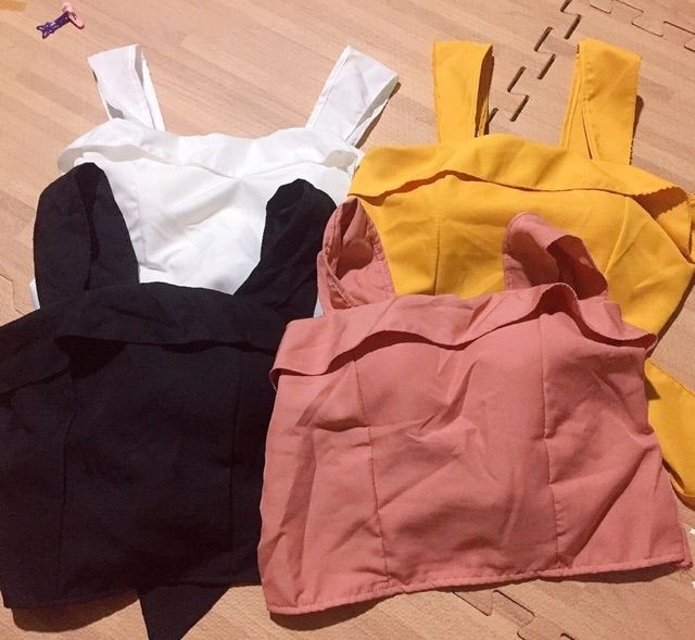 [Mã FASHIONT4WA2 giảm 10K đơn 50K] Áo cánh tiên croptop cột nơ sau kèm mod ngực quyến rũ. | BigBuy360 - bigbuy360.vn