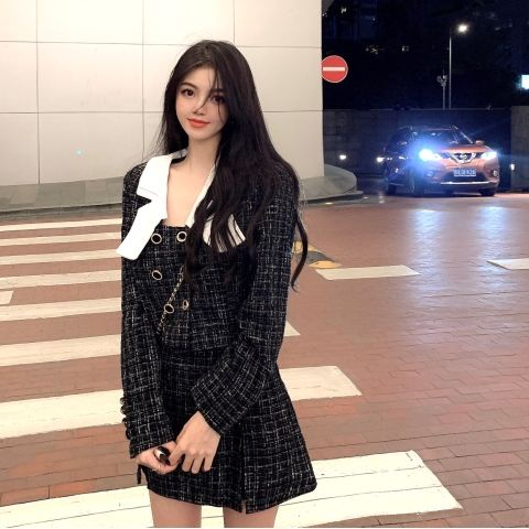 Bộ áo khoác + chân váy phong cách Hàn Quốc thời trang mùa xuân 2021