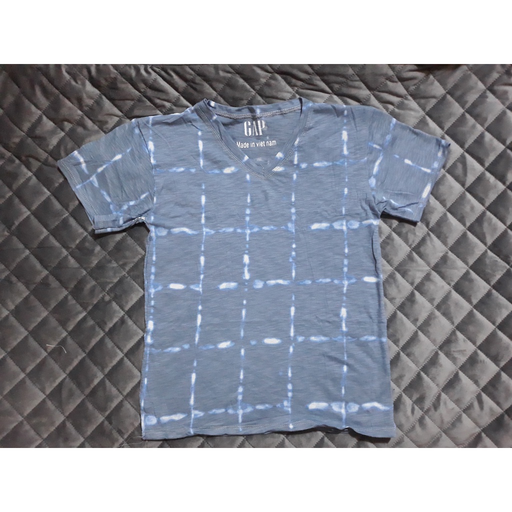 Áo thun trơn cổ tim GAP VNXK