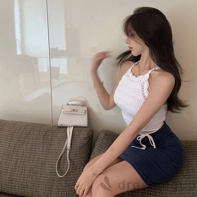 Áo Croptop Sát Nách Ôm Dáng Màu Trắng/Đen Sành Điệu Cho Nữ