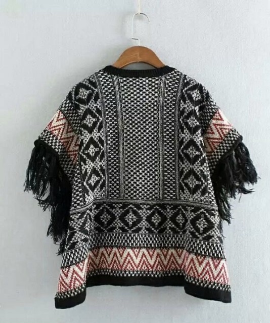 Áo len hoạ tiết