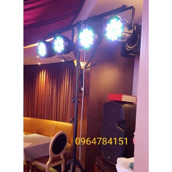 Chân treo đèn sân khấu - giá treo đèn sân khấu chữ T