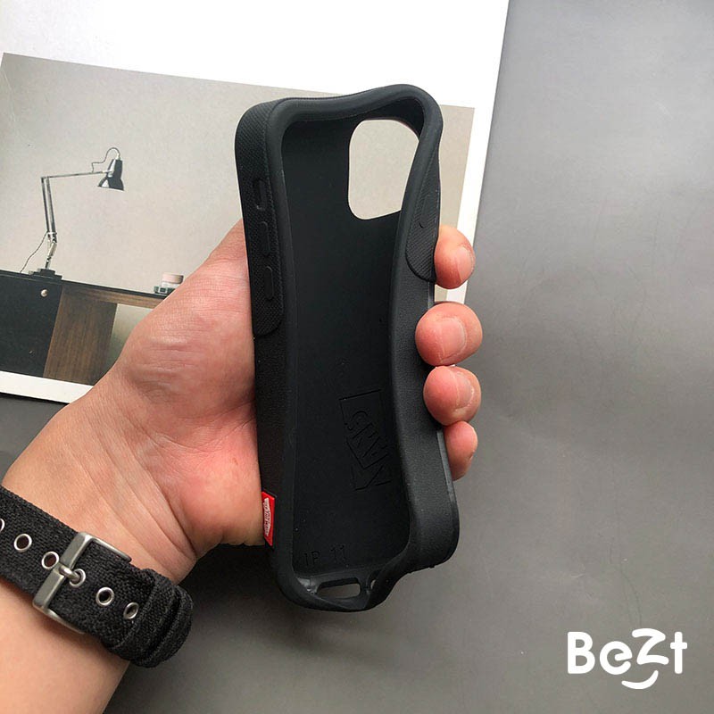 Ốp Vans, ốp lưng điện thoại hình đế giày cao su cho các dòng iphone | BigBuy360 - bigbuy360.vn