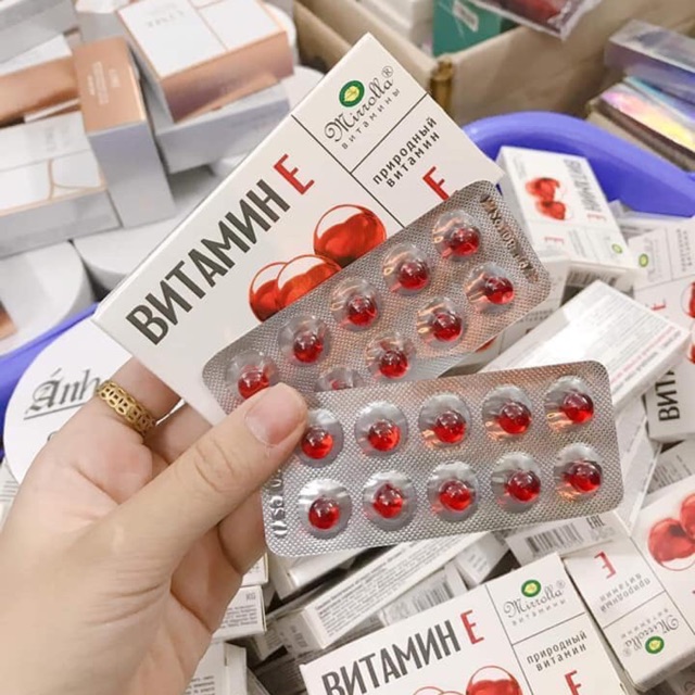 VITAMIN E ĐỎ NGA HỘP 20 VIÊN