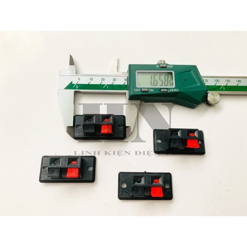 Trạm Loa Kẹp Dây 2 Chấu Loại Tròn / Vuông Lõi Tròn Và Dẹp