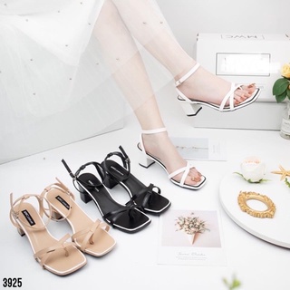 Giày cao gót vuông 5 phân quai chéo xỏ ngón da mềm khóa cài