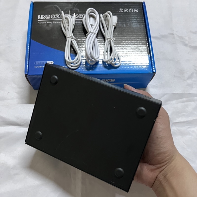 Bộ Micro Mới Nhất 2022 ISK AT100 Và Card V8S+ Bản Thu Âm Livestream Cực Hay bảo hành 1 Năm