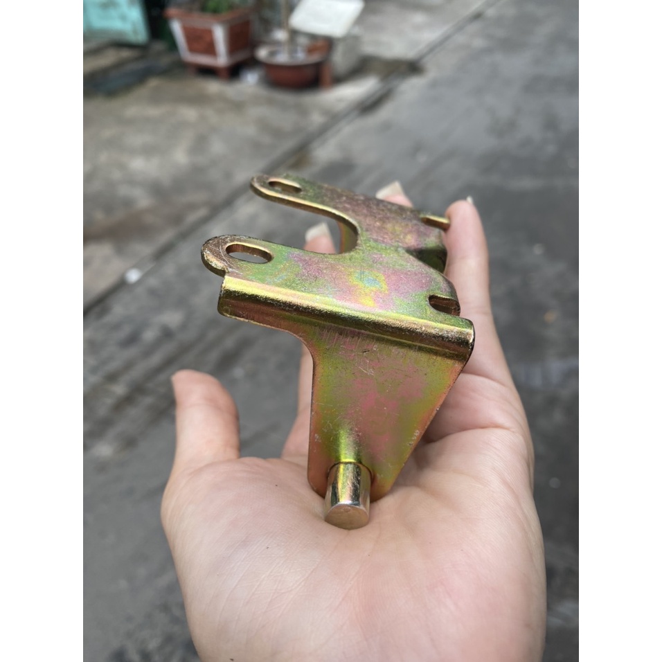 BẢN LỀ - PAS YÊN TRƯỚC SIRIUS