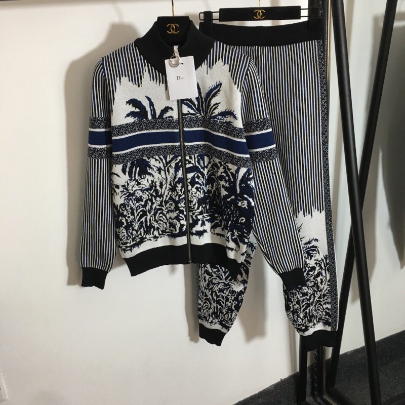 bộ đồ thể thao dệt kim mới lùm dừa Áo khoác cardigan dệt kim có dây kéo dài tay + quần lọt khe lưng thun sọc dọc dior CD