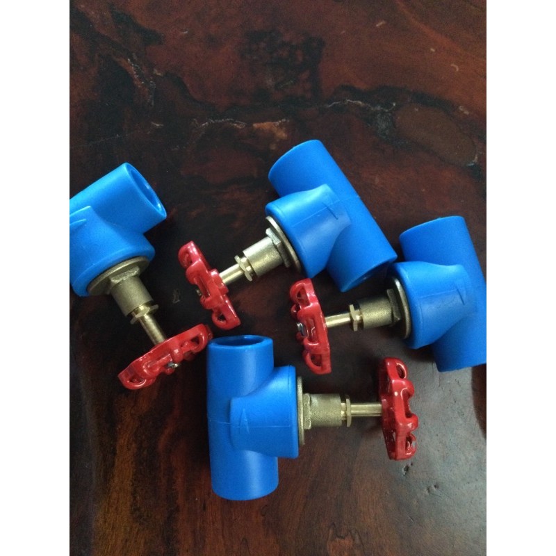 van cửa đồng chịu nhiệt PPR tay gang phi 25 ( xanh dương)