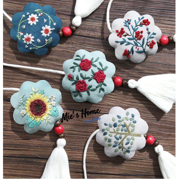 DIY bộ kit thêu tay Trang trí treo Túi Thơm Thêu Hình Hoa Cỏ Mùa Xuân Làm Quà Tặng Móc khóa trang trí Ô tô - MIE Shop