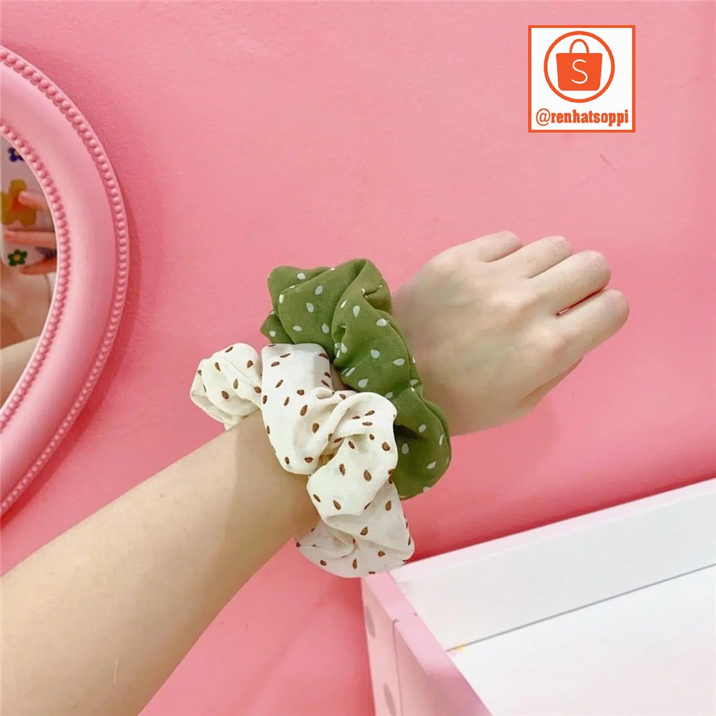 Dây buộc tóc, cột tóc Scrunchies vải chấm bi đeo tay
