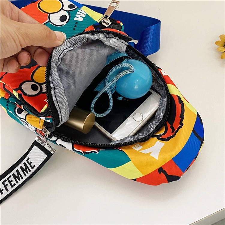 Túi Đeo Chéo Ngực Vải Nylon Cỡ Nhỏ Thiết Kế Dễ Thương Cho Bé