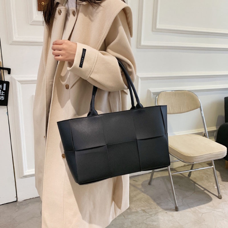 Túi Xách Cỡ Lớn Kiểu Dây Bện Thời Trang Cho Nữ