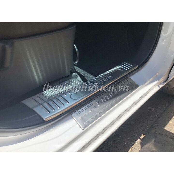 Bộ Ốp bậc cửa, nẹp bước chân Suzuki Ertiga 2019-2022 – INOX(hàng cao cấp)