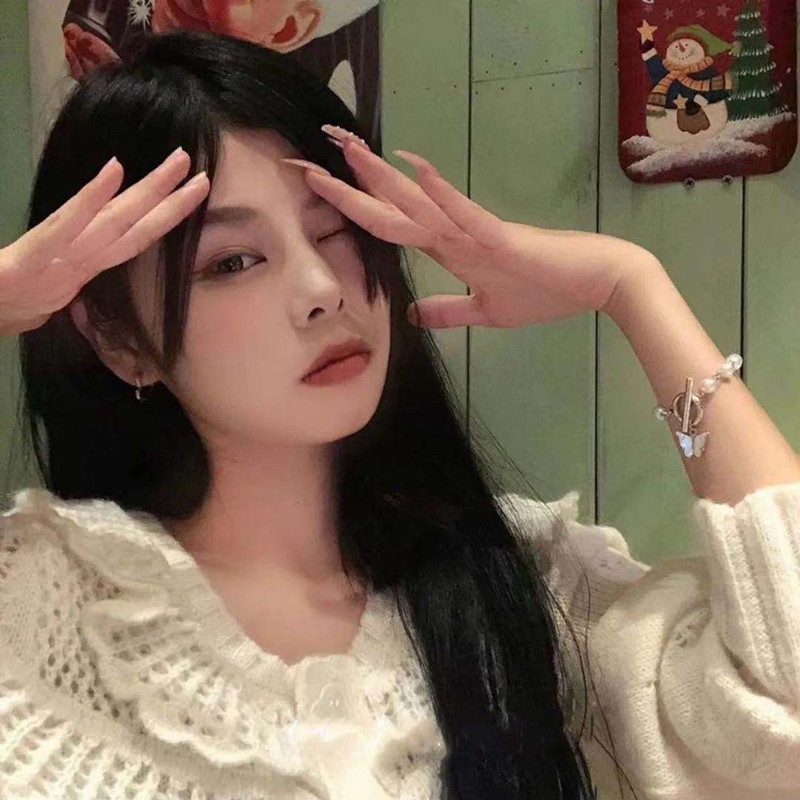 Vòng Tay Hai Lớp Đính Hạt Ngọc Trai Hình Bướm Thời Trang