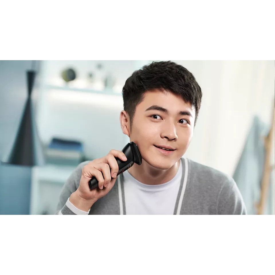 Máy cạo râu du lịch cầm tay Philips S1103/02