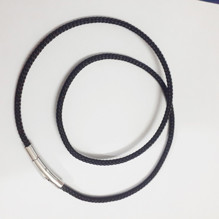 Dây chuyền kiểu dây cáp 3mm màu đen khóa vip màu trắng siêu đẹp, bền màu, đem lại đẳng cấp, phong độ cho người đeo