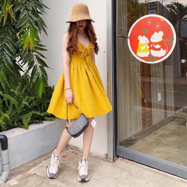 ❌SALE 30%❌ Đầm 2 dây nơ ngực siêu Kute