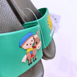 Dép nhựa dẻo cho bé