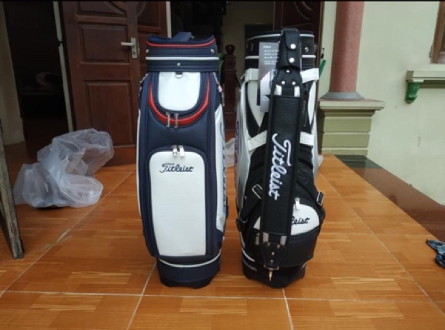 Túi đựng gậy Titleist