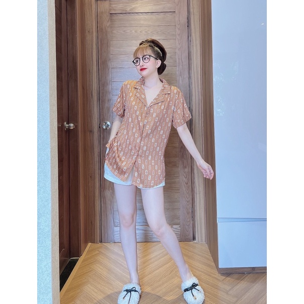 set bộ dạo phố áo sơmi form dài giấu quần kèm quần chất vải lụa mặc siêu mát siêu thoải mái tự tin xuống phố