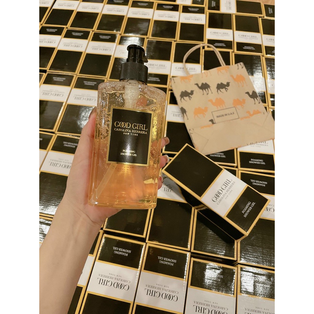 Sữa tắm nước hoa Dubai GOOD GIRL CAROLINA HERRERA 400ml (Hàng chính hãng) .Nᴀʟʏɴ. | BigBuy360 - bigbuy360.vn