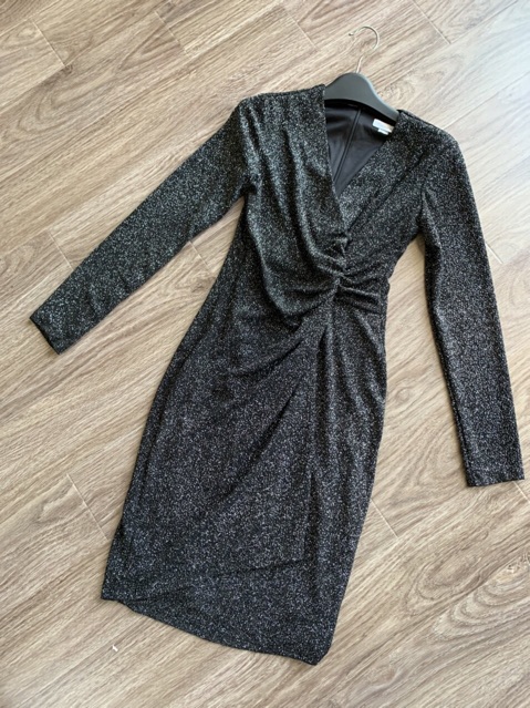 Đầm sequen nhũ dúm eo