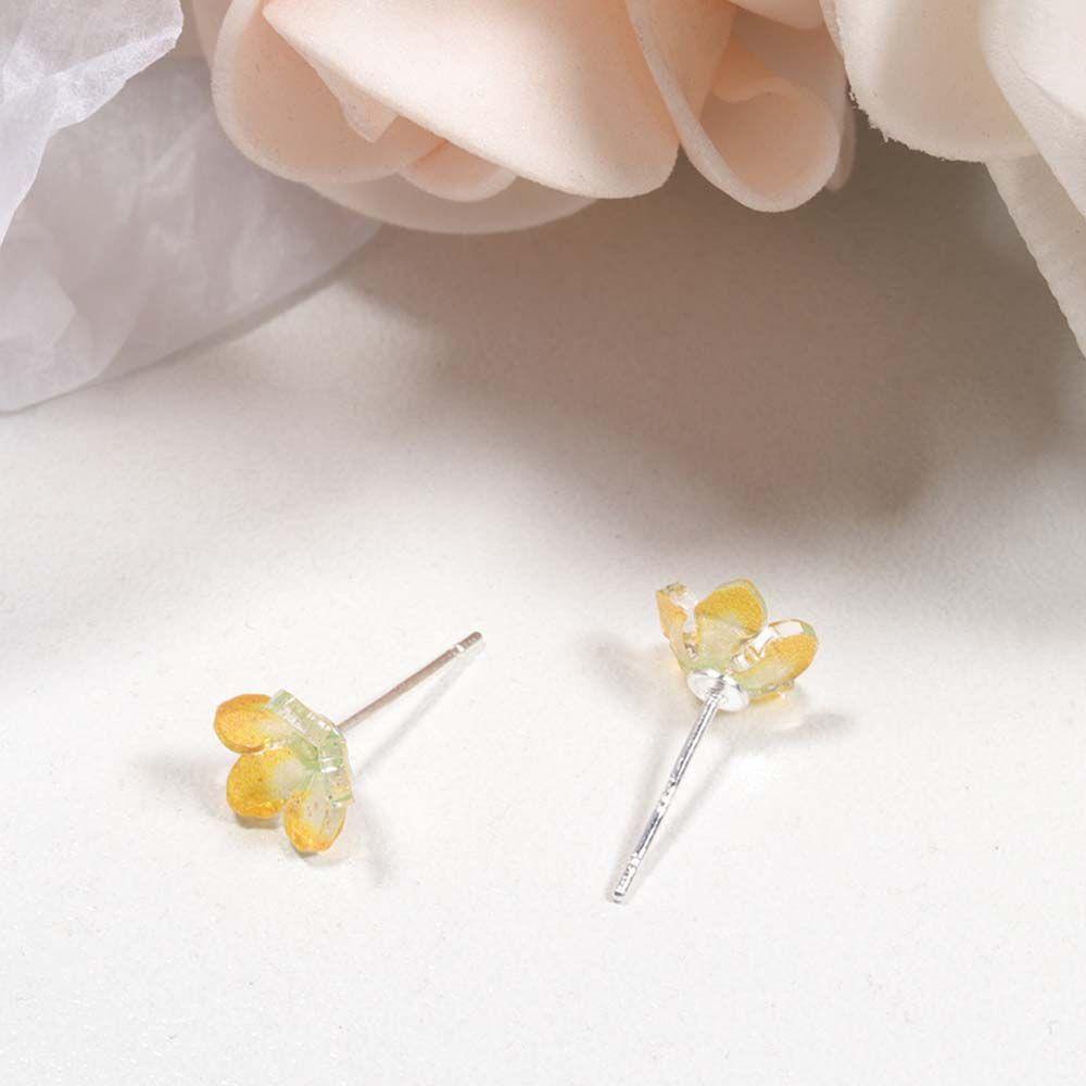 Bông Tai Nhỏ Hình Hoa Sen Bằng Resin Phong Cách Hàn Quốc Cổ Điển Thời Trang Cho Nữ