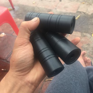Chống đổ sau nhựa đặc